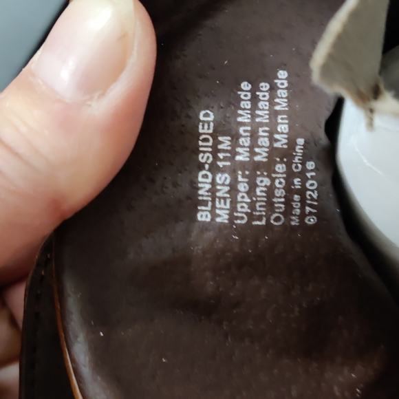 Kenneth Cole Unlisted Blind Sided Boots (11) NWOT - Picture 6 of 6